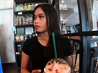 Starbucks coffee tryst about Asian nubile